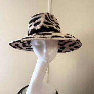 Leopard Print Wide Brim fedora